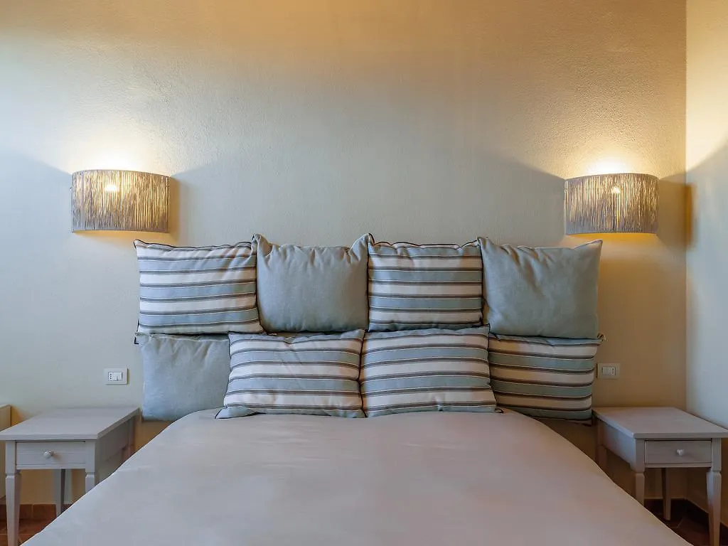 Resort Casale Le Torri Ponsacco Hotel