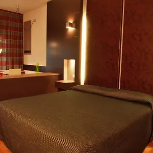 Art & Hotel