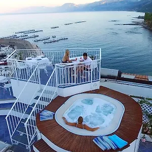 Hotel Bue Marino & Roof Lounge Cala Gonone